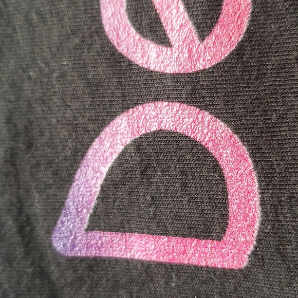 Women's Tees - Picture 6 of 6